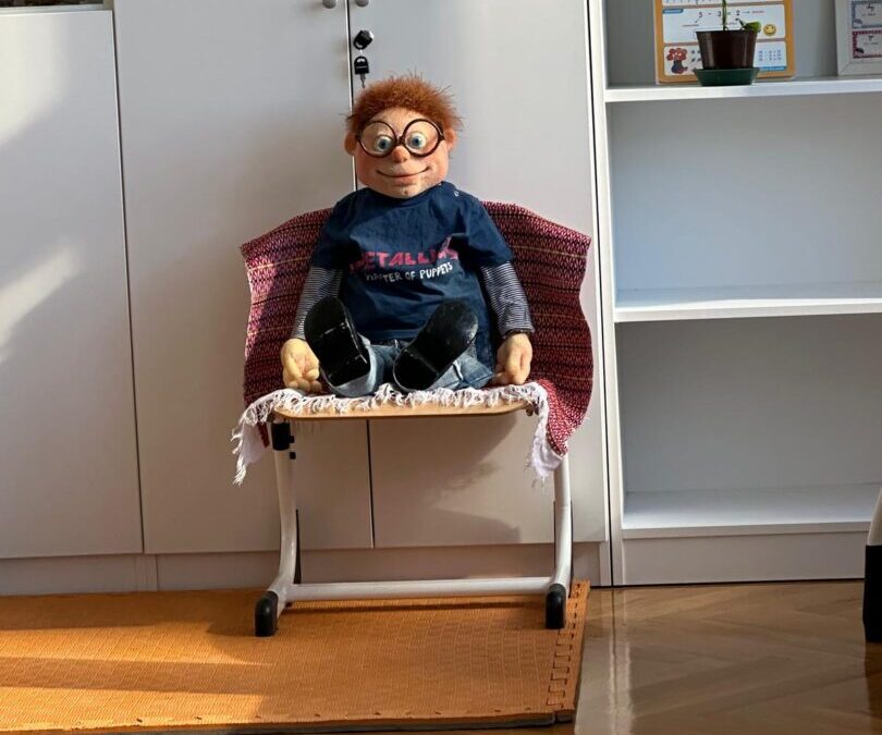 Naš prijatelj Očko Čitaćirko